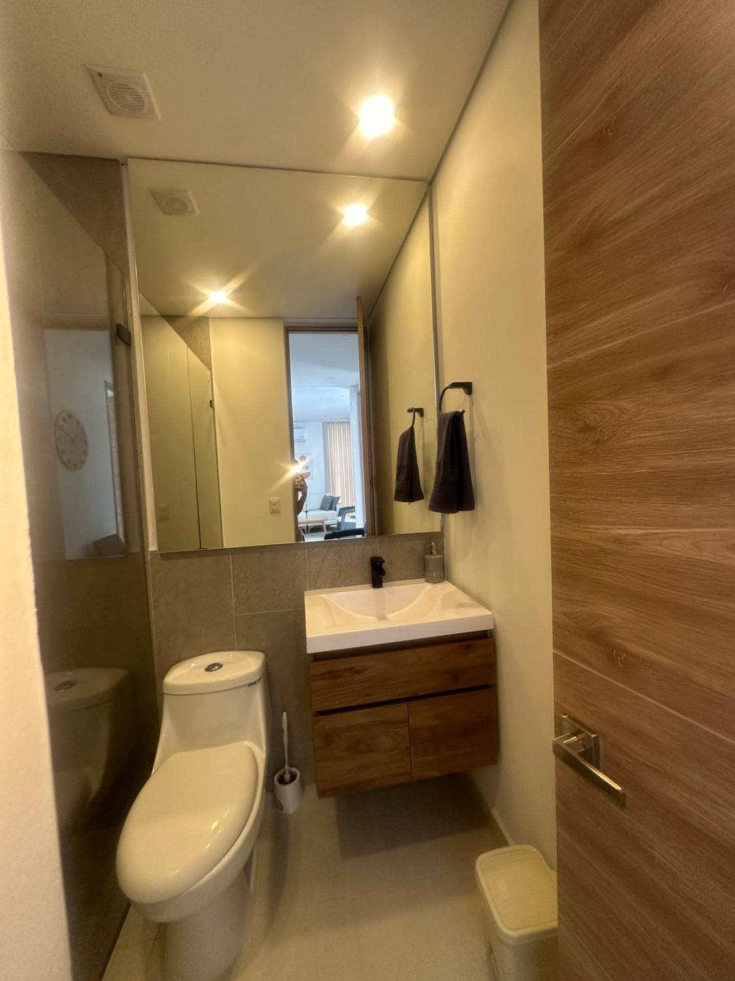 Apartamento Piso 13 *